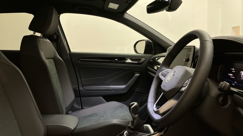 Volkswagen T-Roc 1.0 TSI 115 Style Design 5dr Petrol Hatchback